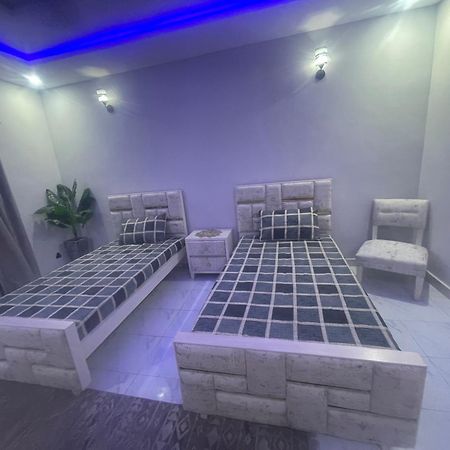 Dhok Sandemar Velvet Vibes Villa Near Islamabad Airport מראה חיצוני תמונה